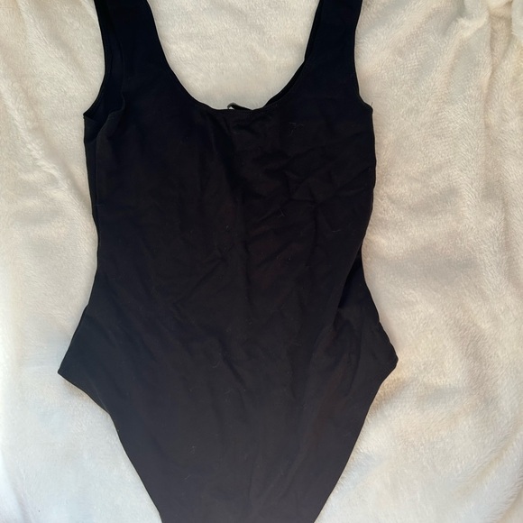 Forever 21 Seamless Bodysuit - Picture 3 of 6